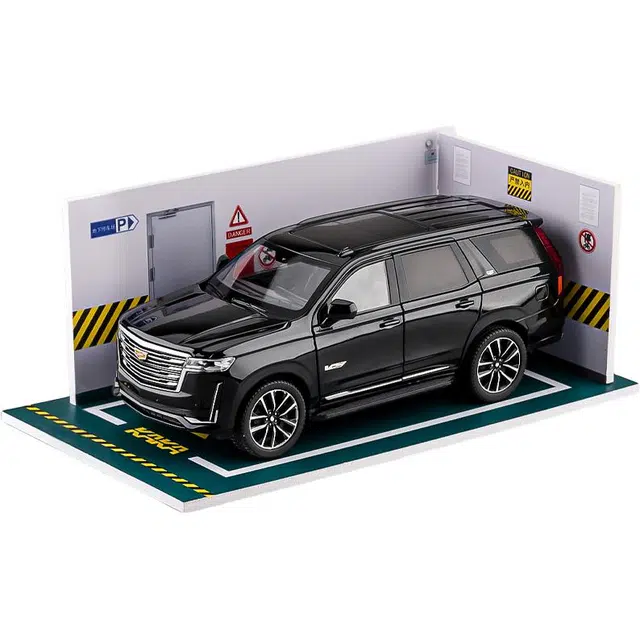 SUV124