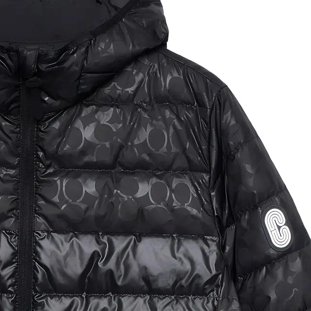 COACH FW22