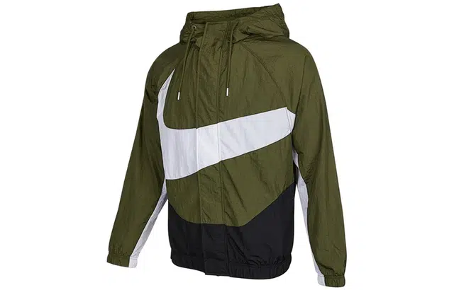 Nike Sportswear Swoosh Olive