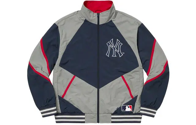 Supreme Week 2 x New York Yankees Track Jacket Logo