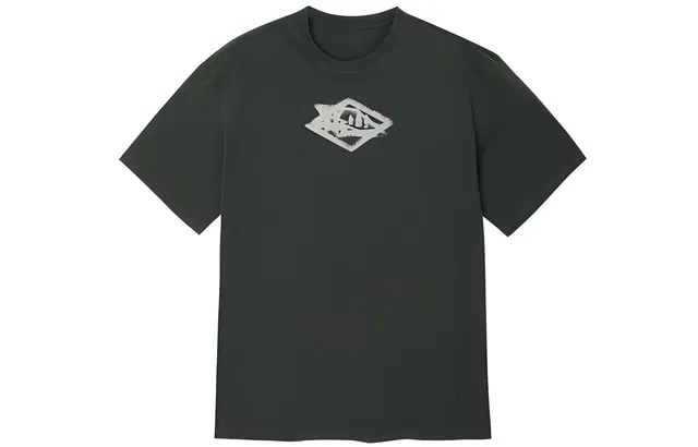 SS23 T