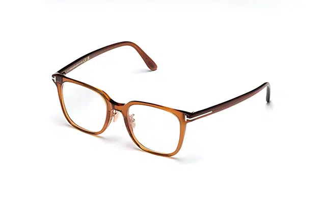 TOM FORD