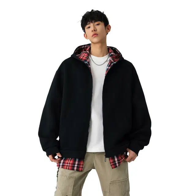 URBAN AUTHENTIC
