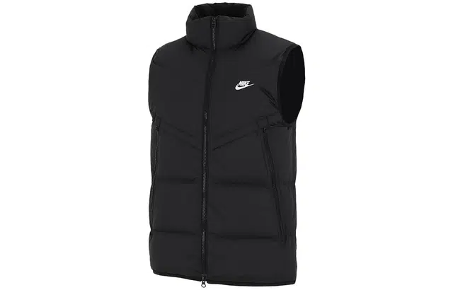 Nike Sportswear Storm-FIT Windrunner