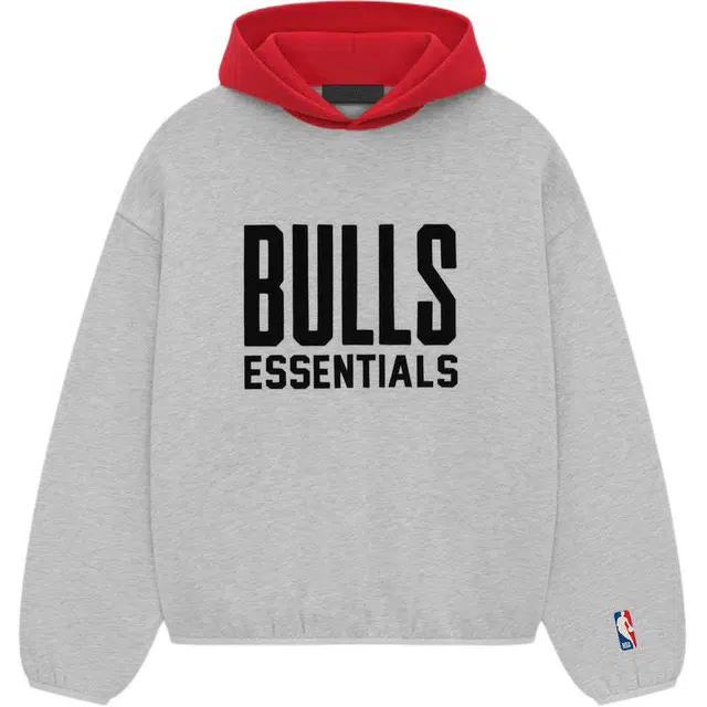 Fear of God Essentials x NBA Essentials Bulls Hoodie Light Heather