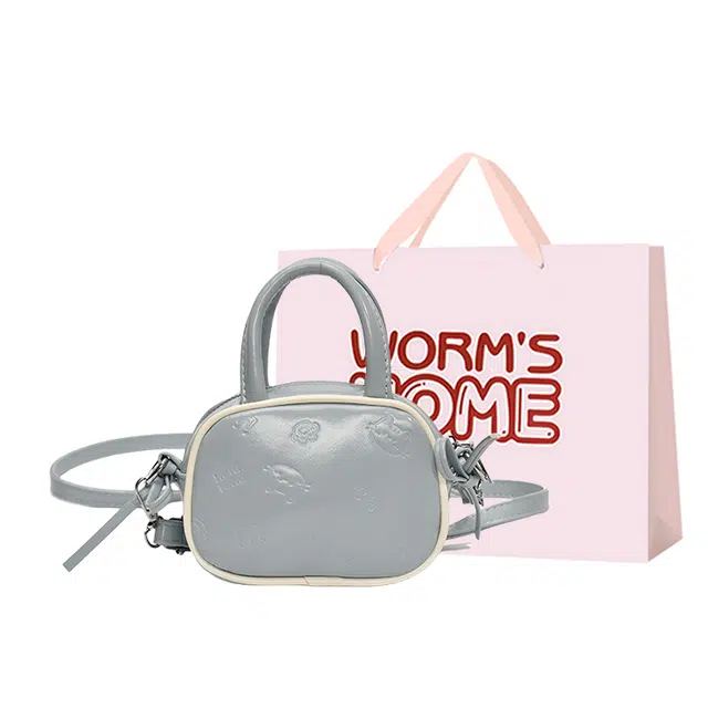 WORM'S HOME PU