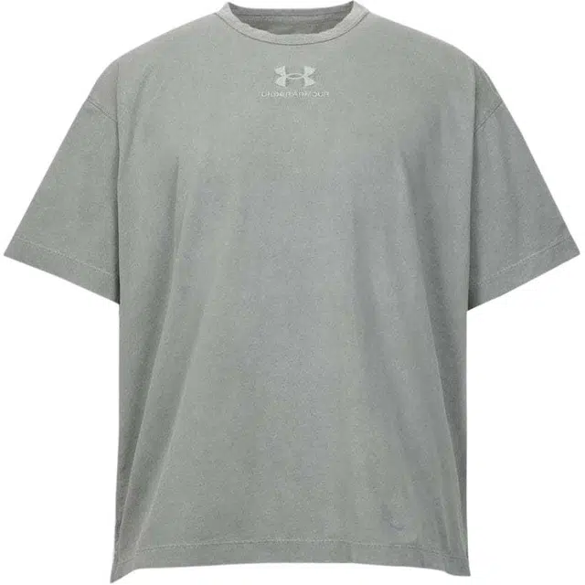 Under Armour T