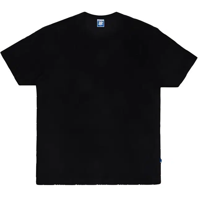 UNDEFEATED T