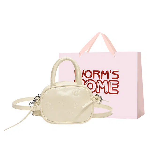 WORM'S HOME PU