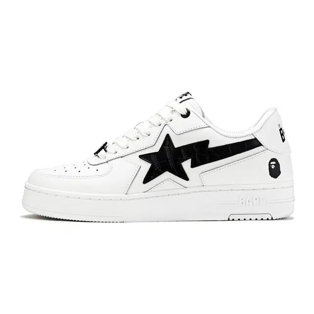 A BATHING APE ICON Low Sneakers