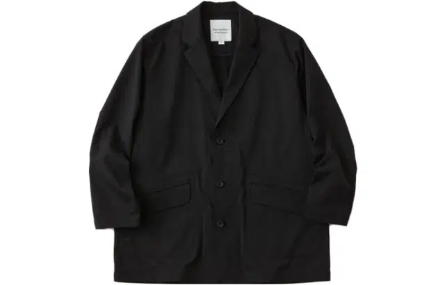 White Mountaineering