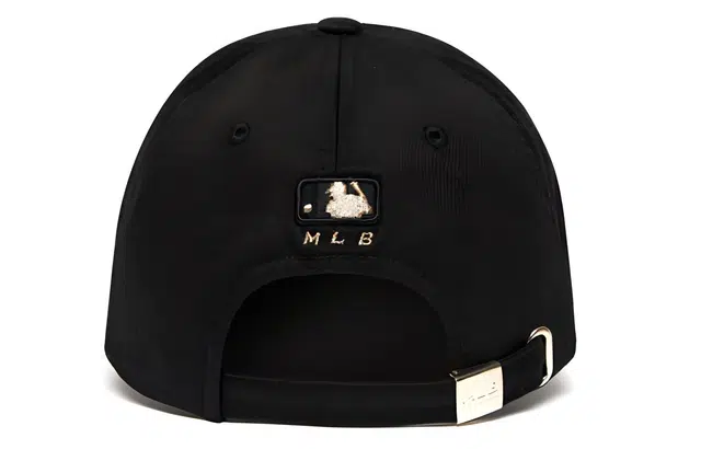 MLB
