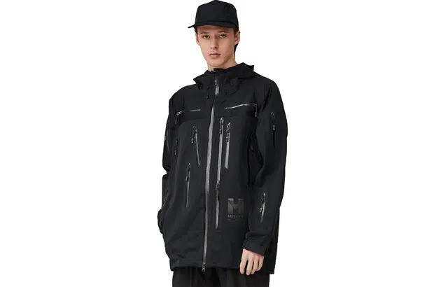 White Mountaineering