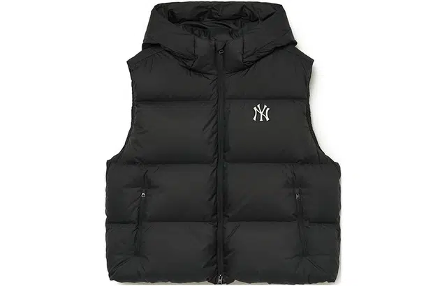 MLB FW23