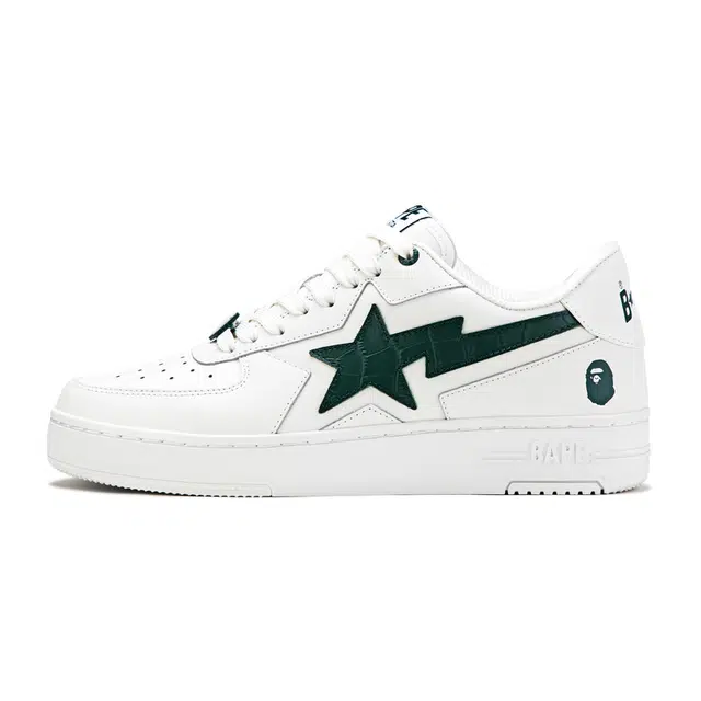 A BATHING APE ICON Low Sneakers