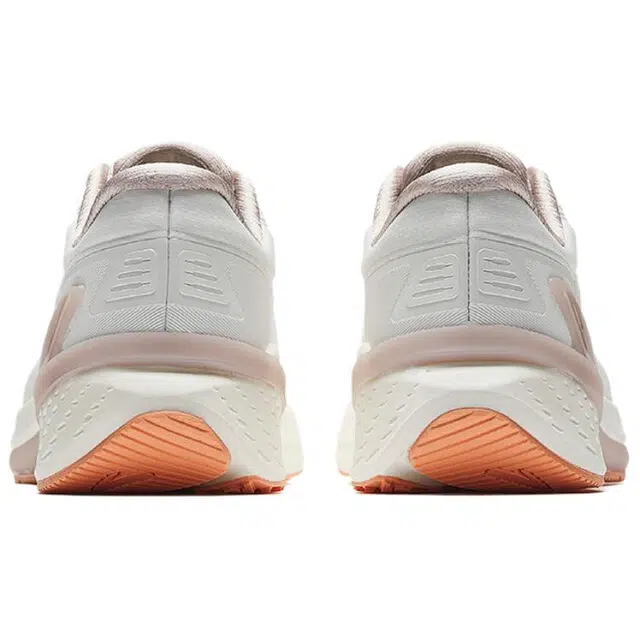 超级安踏 旅逸 舒适百搭耐磨防滑透气 低帮 城市通勤休闲跑步鞋 女款 白色