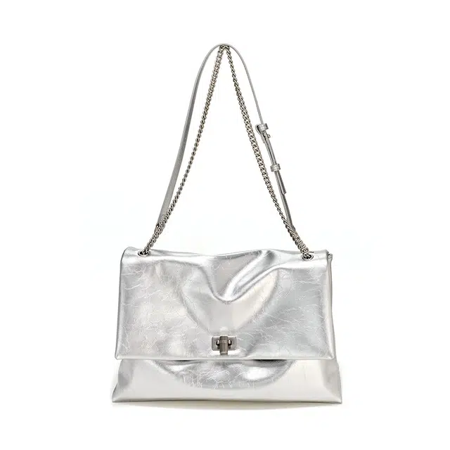 西木汀 昨日重现 小众高级感时尚简约链条包 牛皮 邮差包 斜挎包女百搭休闲通勤单肩包 常规 女款 镭射银/米白色/深邃黑