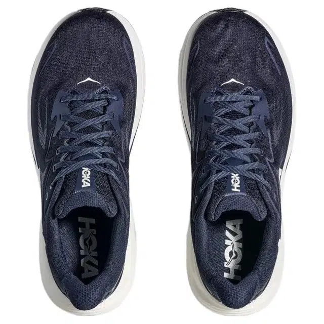 HOKA ONE ONE CLIFTON 10