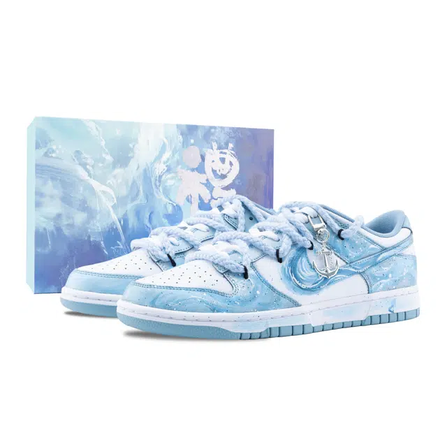 Nike Dunk "Ocean Heart"