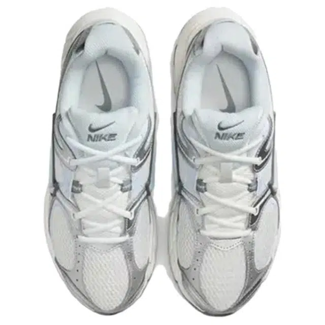 Nike V5 RNR