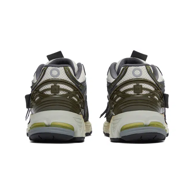 New Balance 1906A