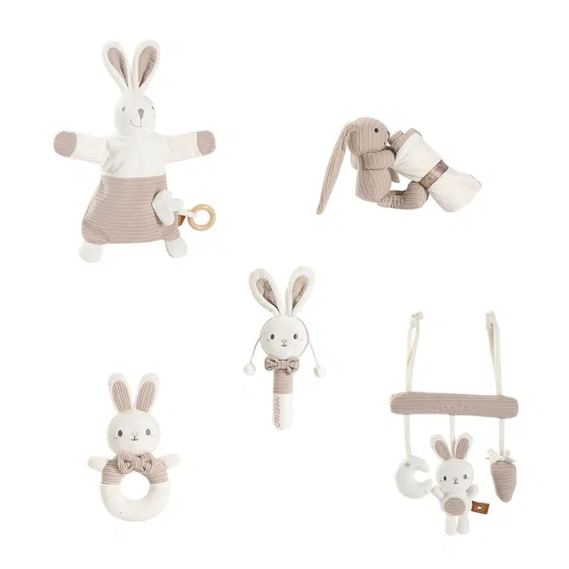 英氏 新生儿礼盒安抚巾 早教益智玩具