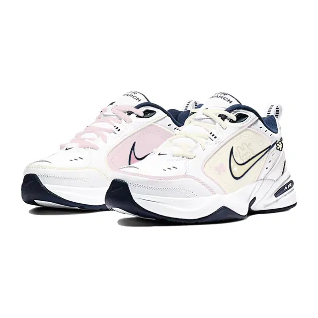 Nike Air Monarch 4