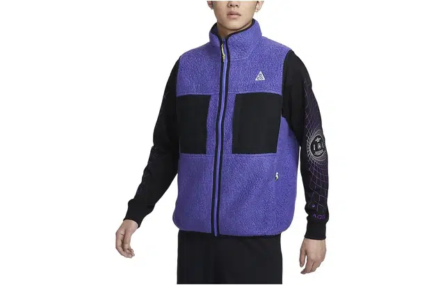 Nike ACG "Arctic Wolf" Fleece Vest