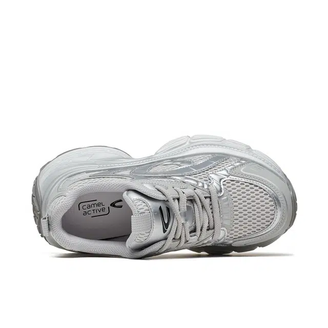 CAMEL ACTIVE