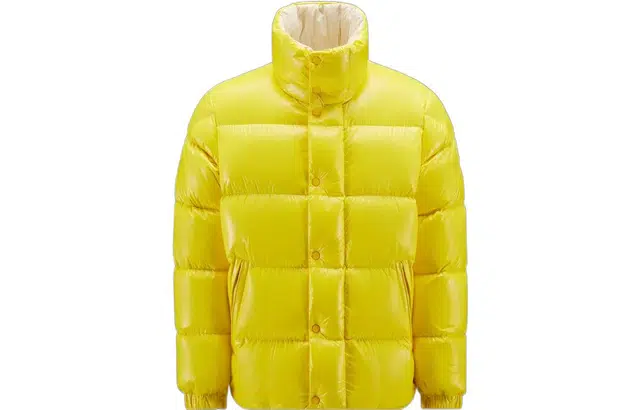 Moncler FW22 DervoxLogo