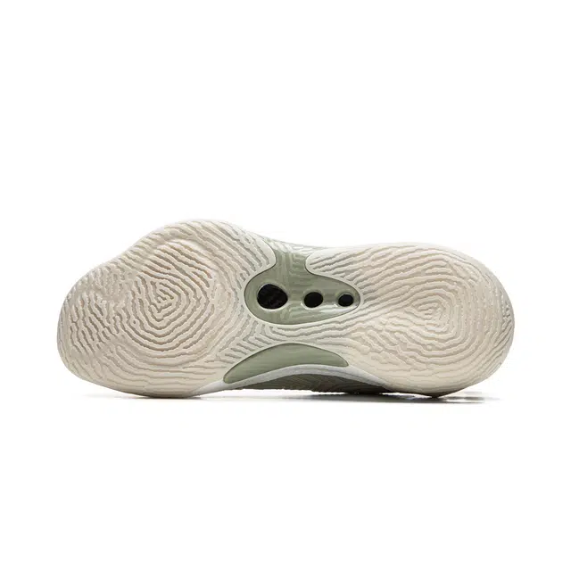 LiNing ULTRA LOW