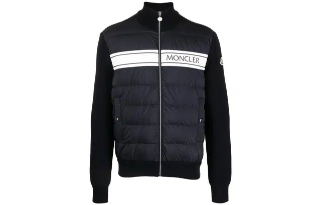 Moncler FW22 logo