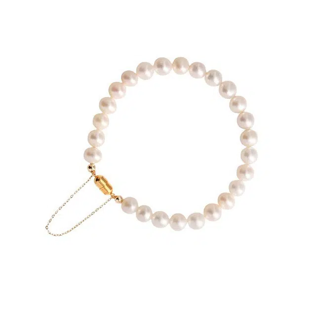 骊碧 轻奢异形淡水磁铁扣高档浪漫有意义 仪式感 仿珍珠 手链 女款