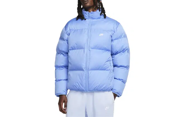 Nike Sportswear Club Logo