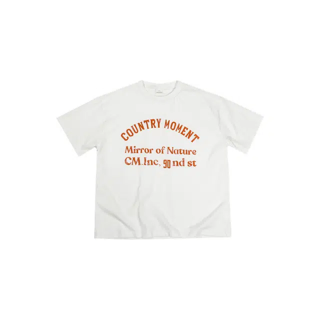 COUNTRY MOMENT T