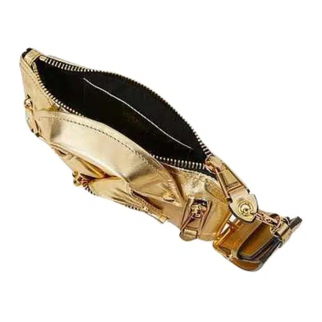 MOSCHINO
