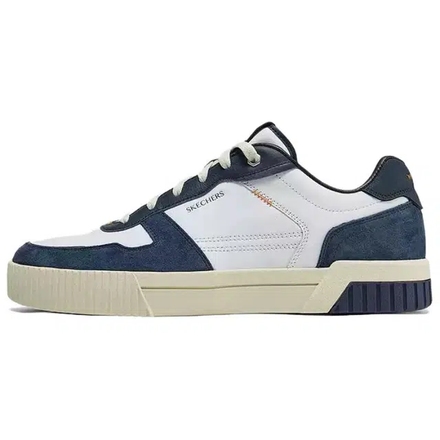 Skechers Court Classics