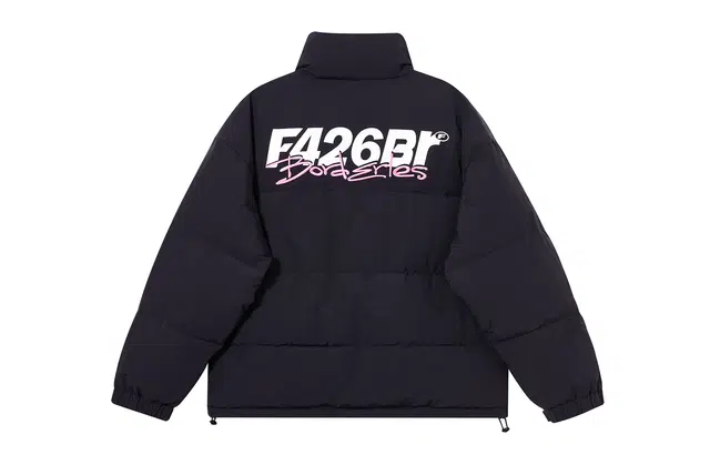 F426