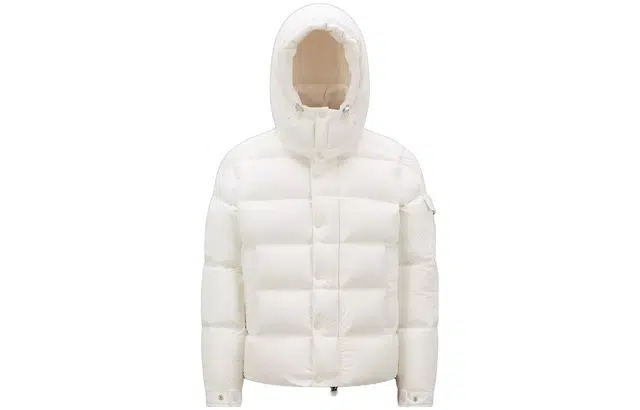 Moncler Vezere Short Down Jacket Logo
