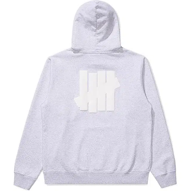 UNDEFEATED SS25 logo