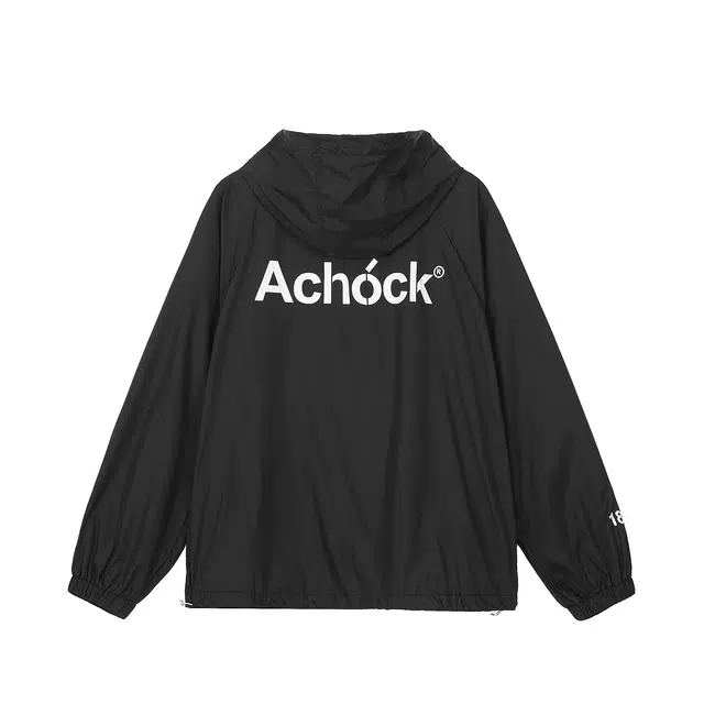 A chock UPF50+