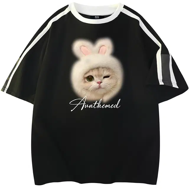 UNthemed T