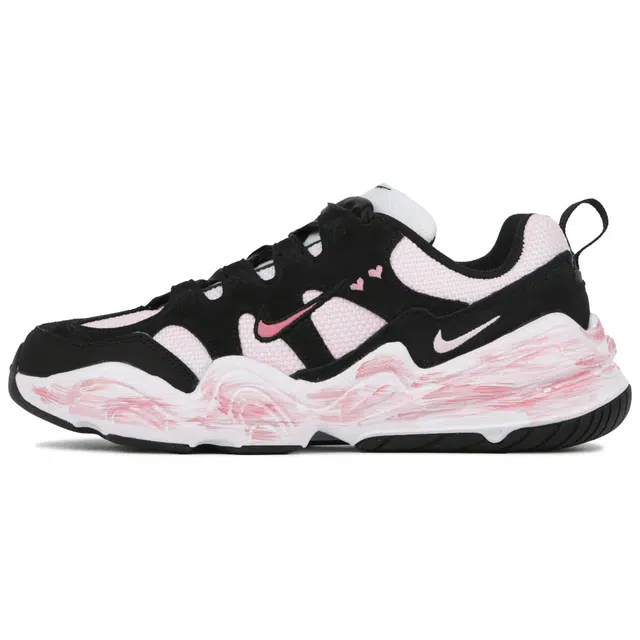 Nike Tech Hera
