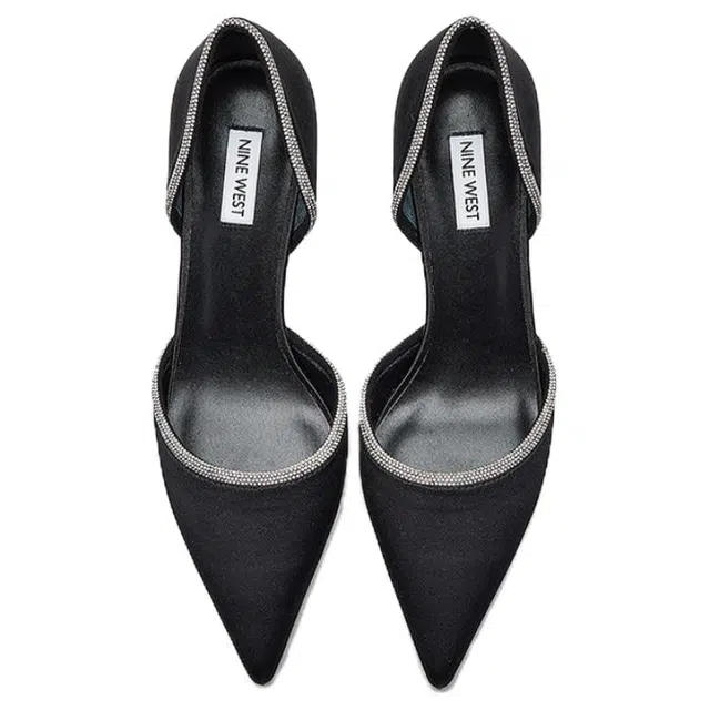 NINE WEST