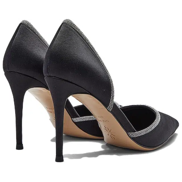 NINE WEST