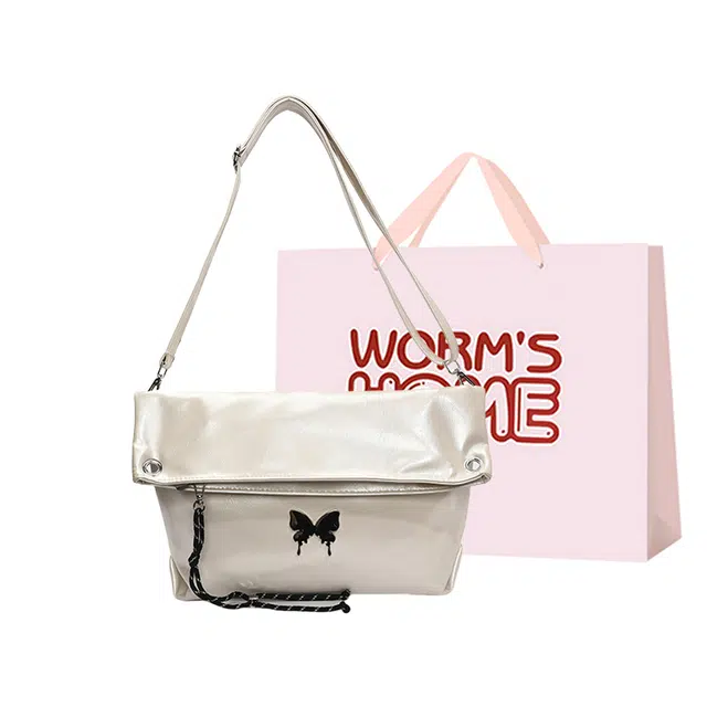 WORM'S HOME PU