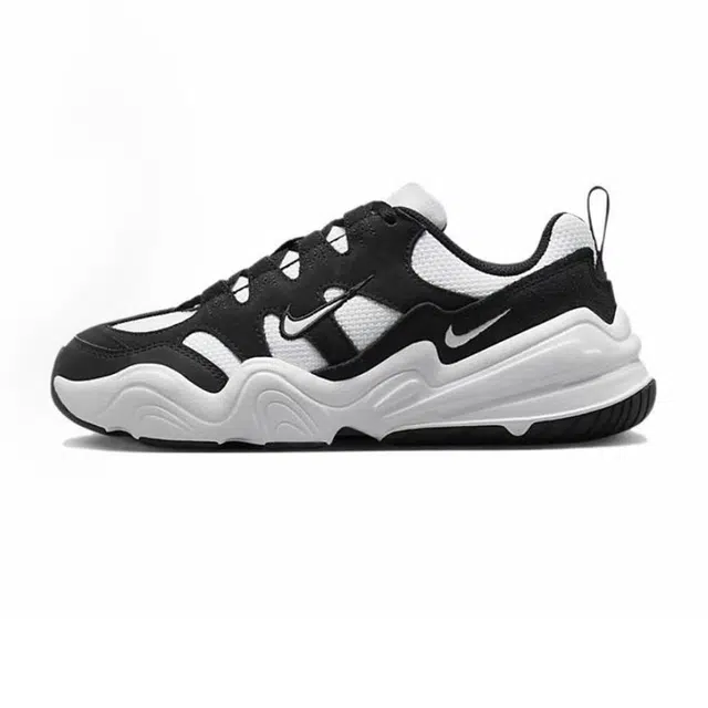 Nike Tech Hera