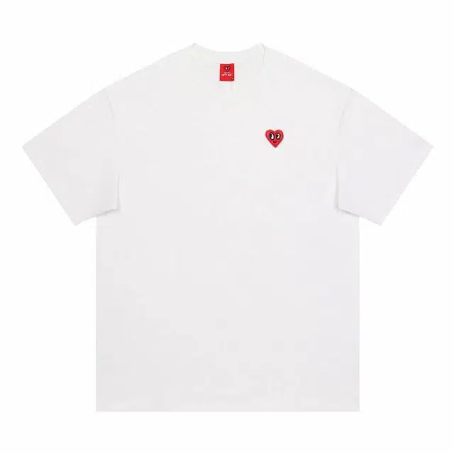 DIBINSAI STUDIO x CHARLES JANG'S HAPPY HEART T