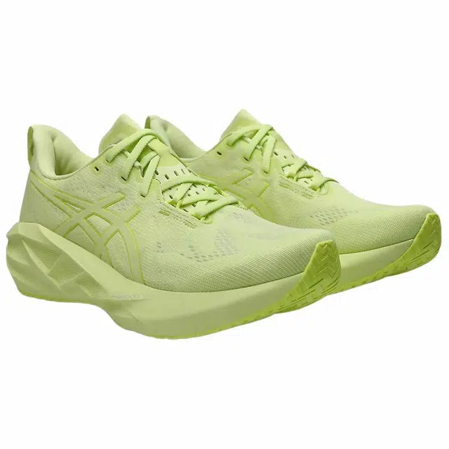 Asics NOVABLAST 5 LITE-SHOW