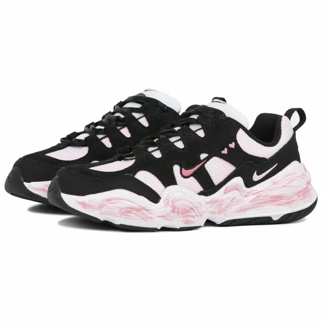 Nike Tech Hera